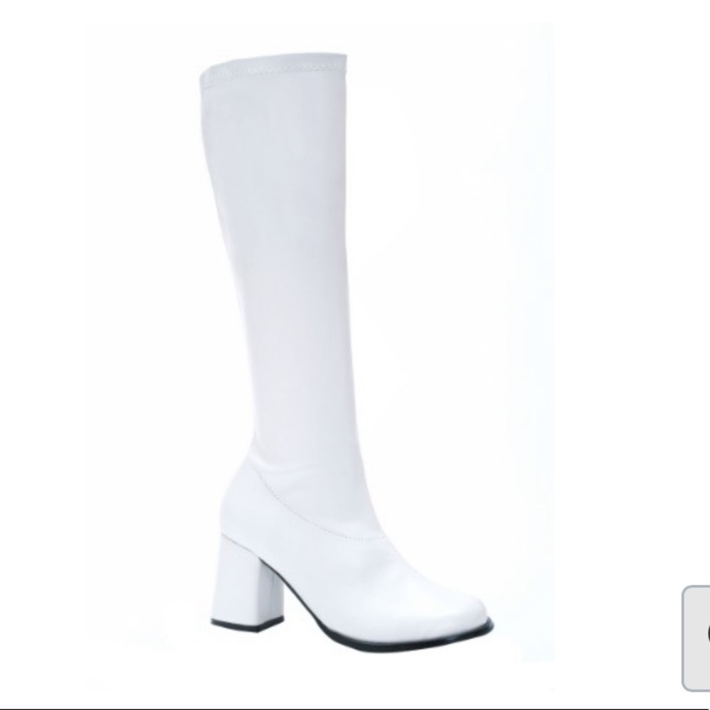 White Gogo Boots Womens Size 10 NWT